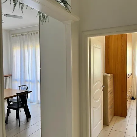La Casa Di Sara Apartment *